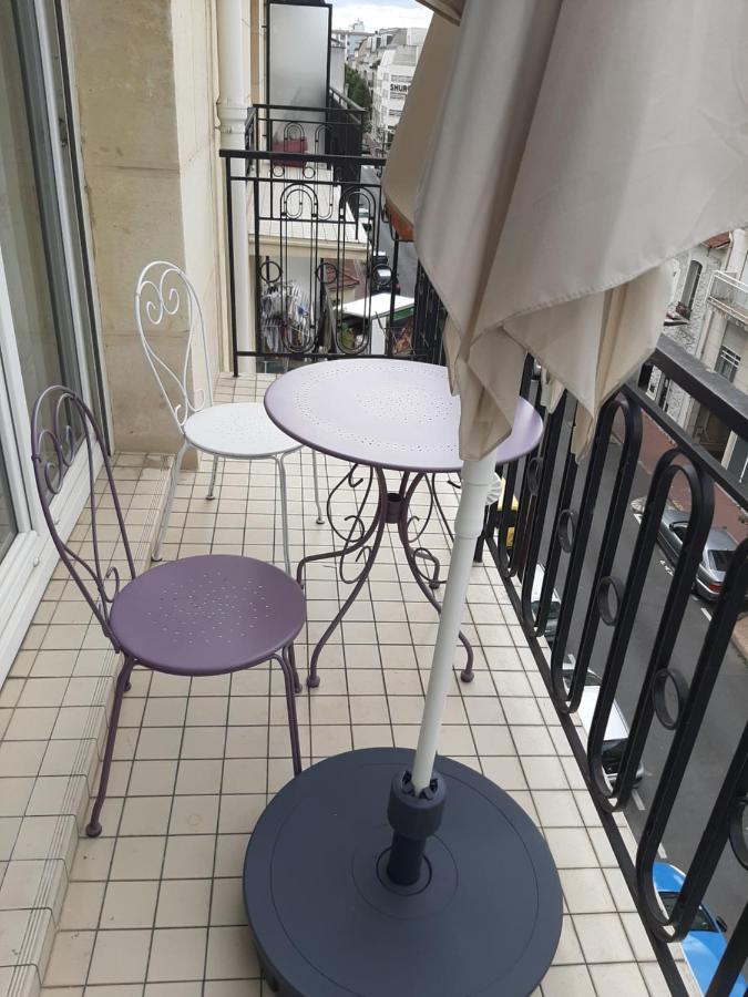 Appartement Cosy De Centre Ville シャラントン・ル・ポン エクステリア 写真